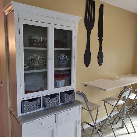 Appartement Au bord de l'eau à Joux Extérieur photo